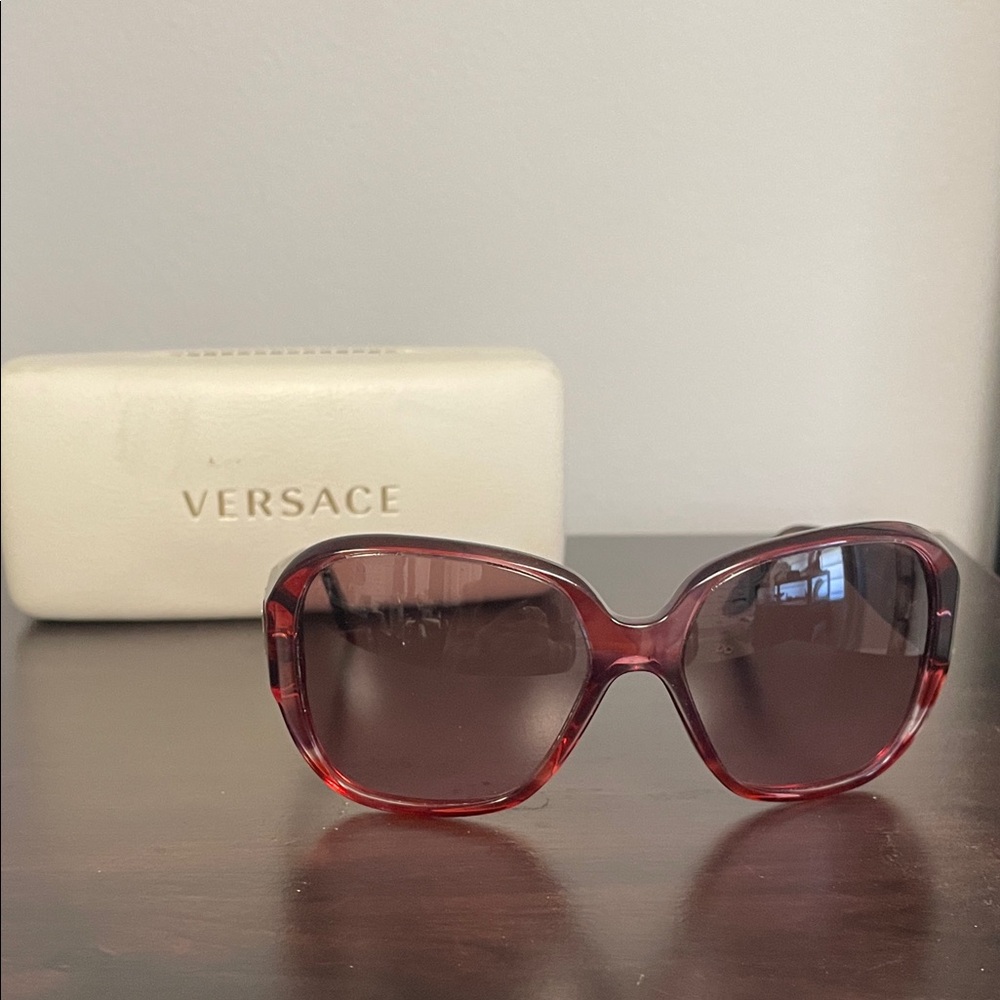 Versace Women’s Red/purple Gradient Square Oversized Sunglasses